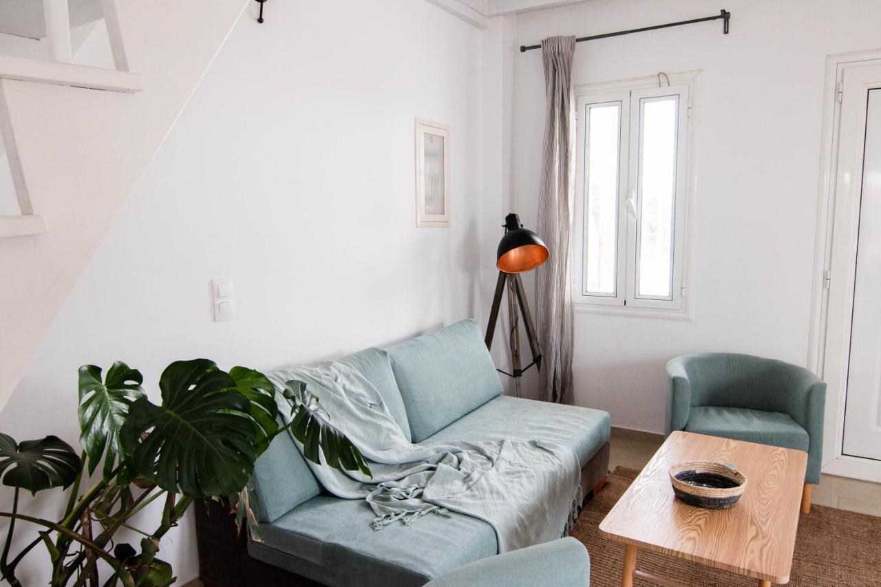 White Wave Villa, 3Min Walk From Beach Kamari  Exterior photo